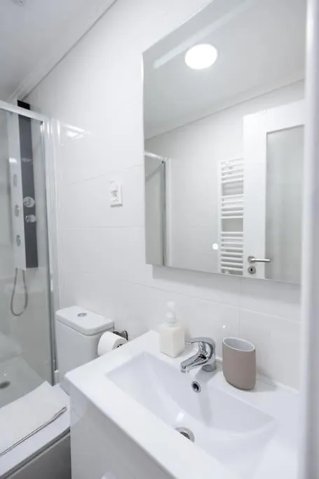 Cozy Bohemian Duplex-Lemon Apartman Lisboa